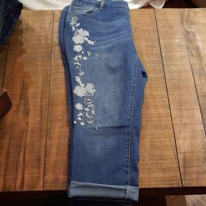 Westport Denim Cuffed Capri